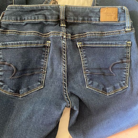 American Eagle Outfitters Dark Blue Skinny Jeans - Picture 6 of 6